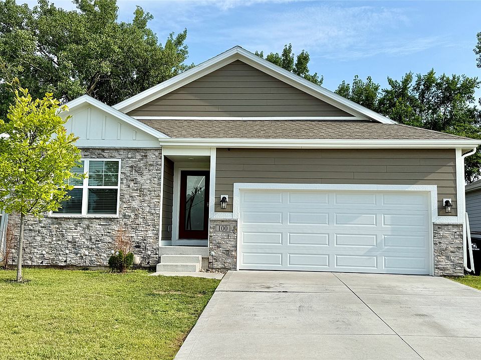 1st image of 100 Dakota Cir