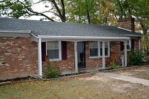 5th image of 2335 Laurel Ave