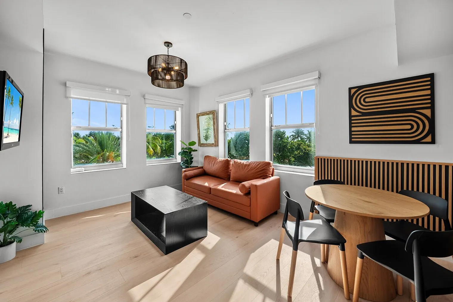1 bed, 1.0 bath, $3,569 — Photo 1