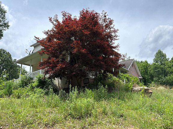 3rd image of 2017 Warren Chapel Rd