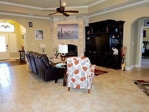 5th image of 5711 Camino Reale