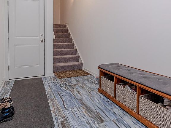 2nd image of 75 Ashbourne Dr