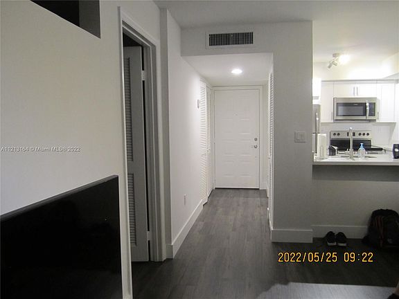 2nd image of 1280 S Alhambra Cir APT 1311