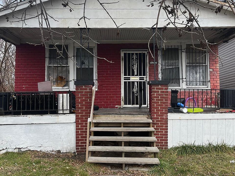 1st image of 17196 Moran St