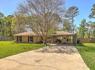 125 County Road 4010, Dayton, TX 77535