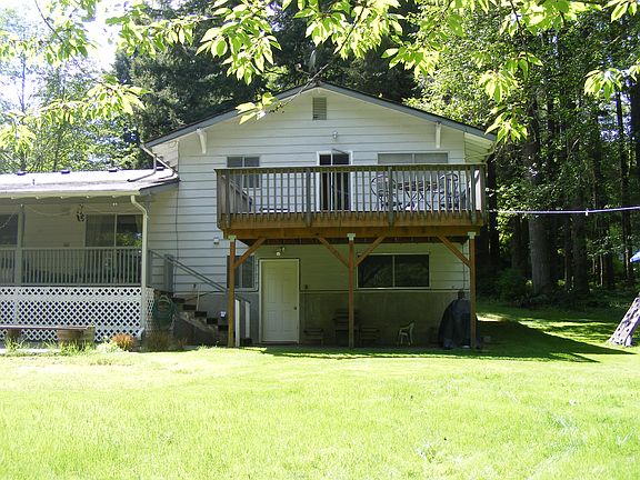 3rd image of 1228 Woodside Dr