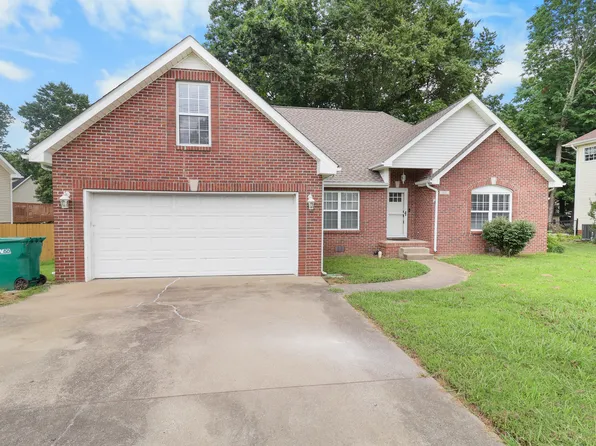1841 Darlington Dr, Clarksville, TN 37042