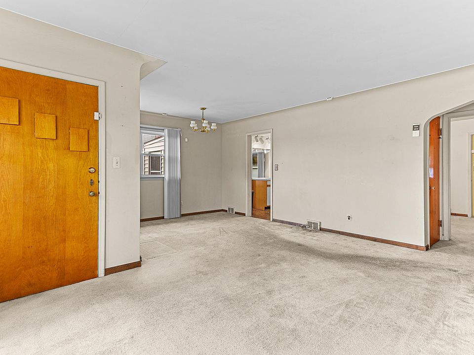 18272 Oak Ave, photo 4