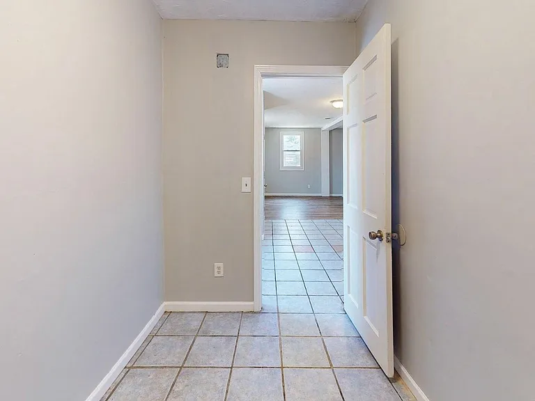 7023 Clark Ave — Photo 28
