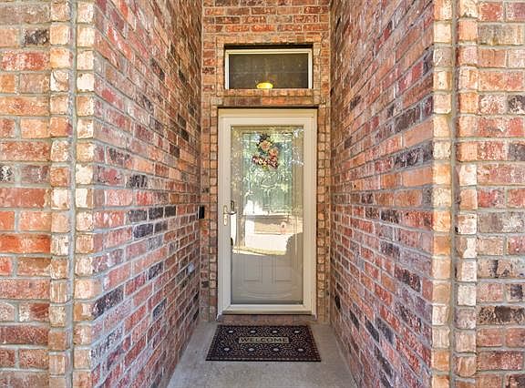 3rd image of 1618 Serenity Ln