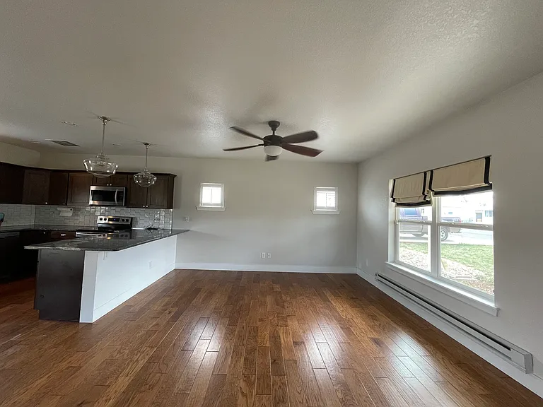 4136 S Grant St — Photo 10