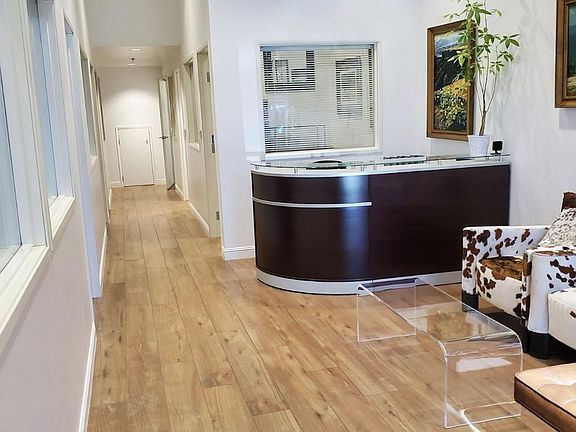 2nd image of 1363 Donlon St #10