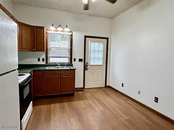 4th image of 712 Cisler Dr