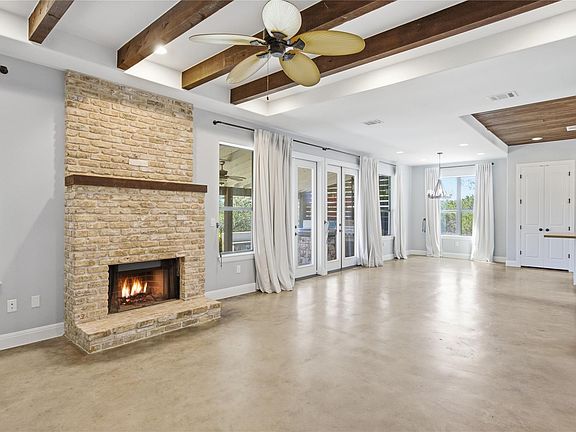 4th image of 330 Gant Rd