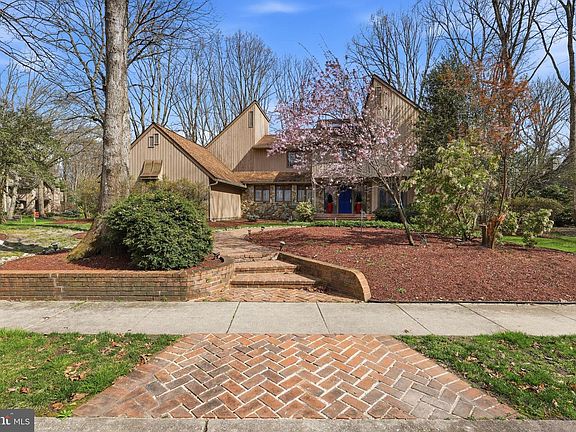5th image of 1 Windsor Dr