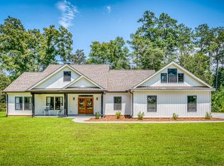 182 Longleaf Dr, Walterboro, SC 29488