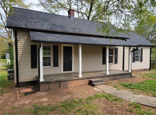 10 Clemson St, Liberty, SC 29657