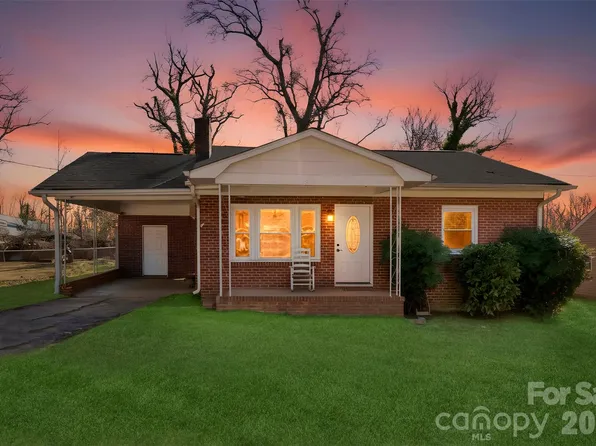 2925 Ebony Ave, Gastonia, NC 28054