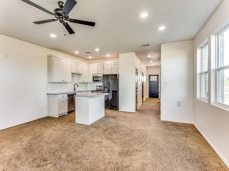 116 Dealva Ct #116 — Photo 4