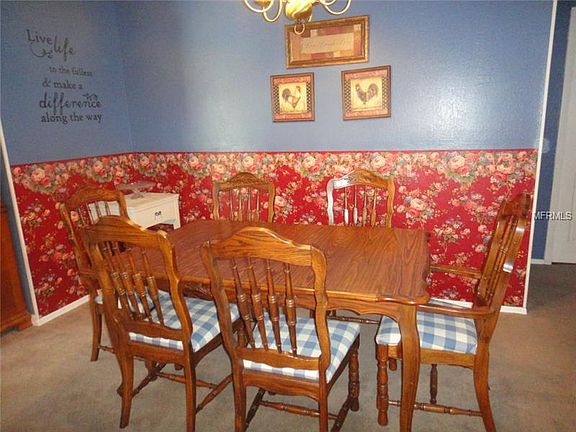 4th image of 405 Meadowlark Ln