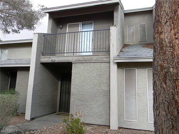 3rd image of 562 Sellers Pl #0