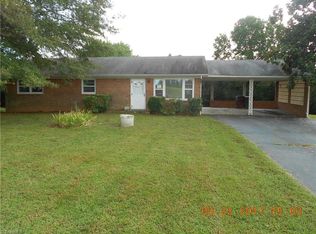 2002 Grooms Rd, Reidsville, NC 27320