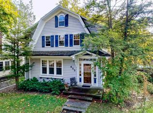 455 Englewood Ct, Fort Wayne, IN 46807