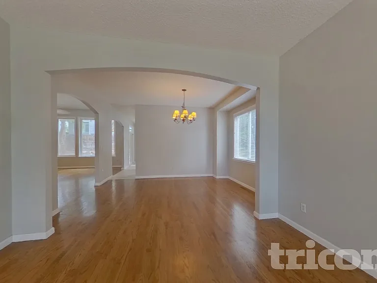 16240 Quarry Hill Dr — Photo 22