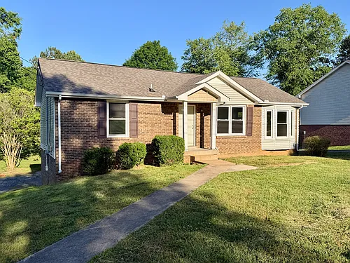2205 Mason Ct Photo 1