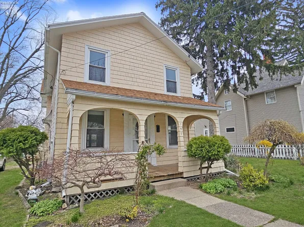 157 Duane St, Clyde, OH 43410