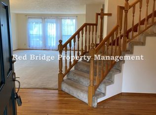 19840 NW Quail Hollow Dr, Portland, OR 97229