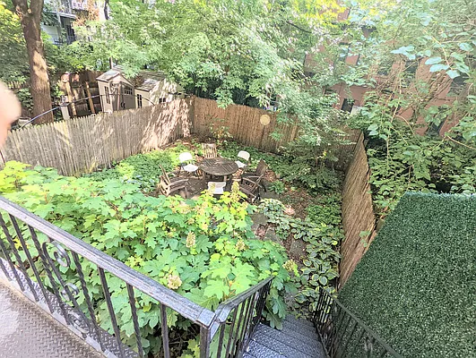 Rented by Corcoran | media 12