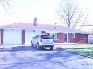 1715 Eastview Dr, Findlay, OH 45840