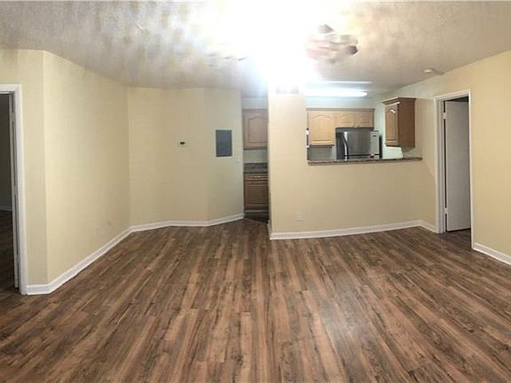 2nd image of 4764 Walden Cir #17