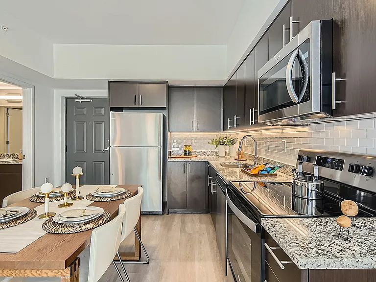 15350 SW 136th St - Web Quality - 006 - 07 Model Kitchen