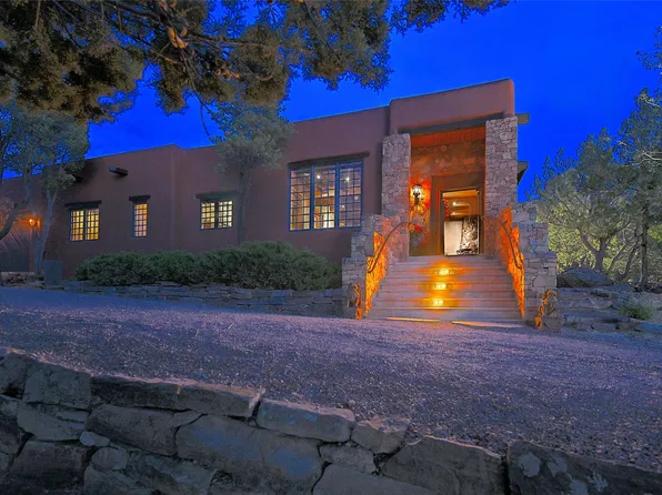 878 Paseo Del Sur, Santa Fe, NM 87501