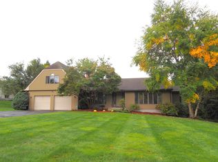 18 Holyoke Dr, Manchester, CT 06040