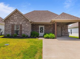 208 Yellow Pine Dr, Calhoun, LA 71225