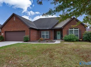 6721 Zach Ln SE, Owens Cross Roads, AL 35763