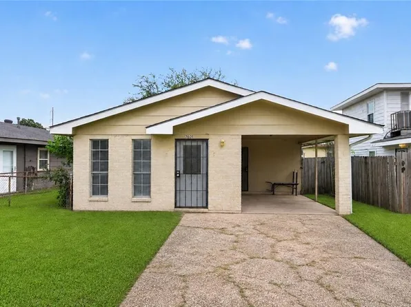 7601 Shorewood Blvd, New Orleans, LA 70128