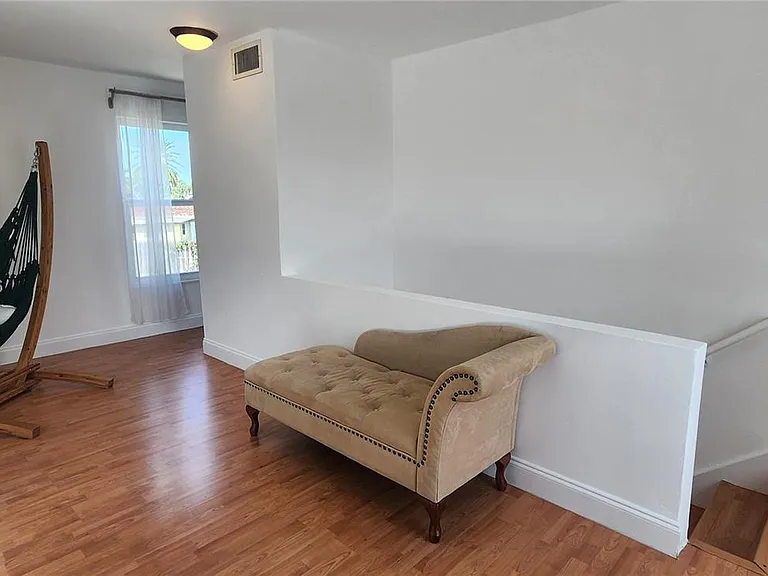 4081 NE 14th Ave — Photo 23