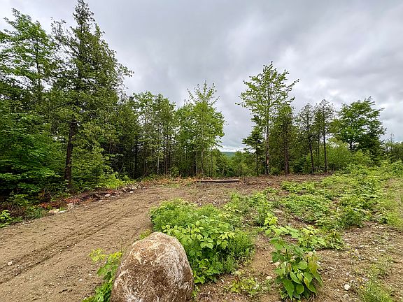 2nd image of Lot 13 Mt. Jefferson Heights