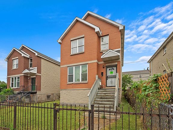 4th image of 244 N Hamlin Blvd