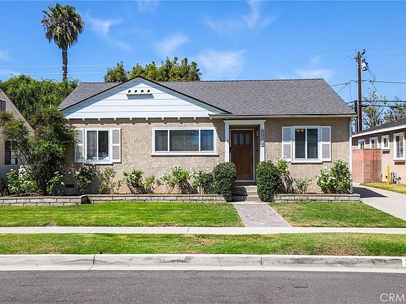 2nd image of 3929 Karen Ave