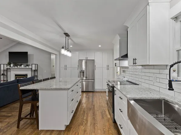 1205 Lake Marie Rd, Gallatin, TN 37066