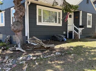801 W Bluff St, Marquette, MI 49855