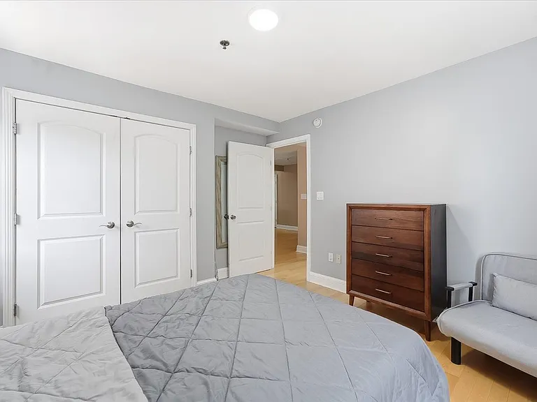 70 S Munn Ave #408 — Photo 27