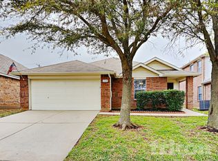1128 Maplewood Ln, Crowley, TX 76036