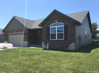 101 Adderly Ln, Millstadt, IL 62260