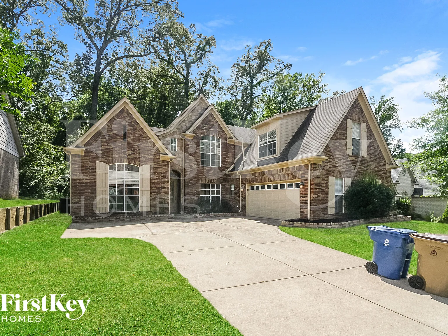4 bed, 2.5 bath, 2231 sqft, $2,280 — Photo 1
